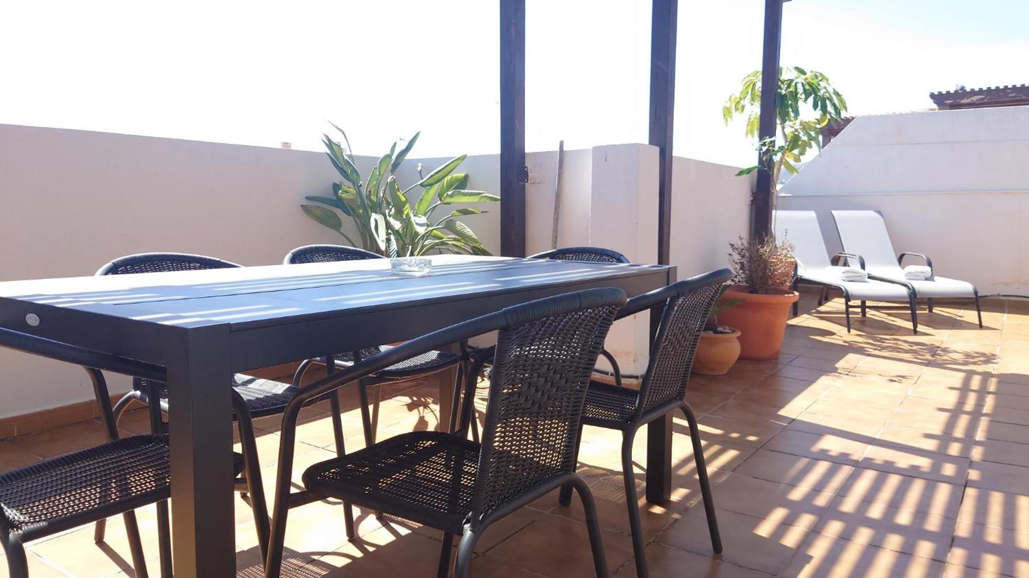 Carmen Millon - Private Roof Terrace With Jacuzzi & Bbq Apartment Nerja